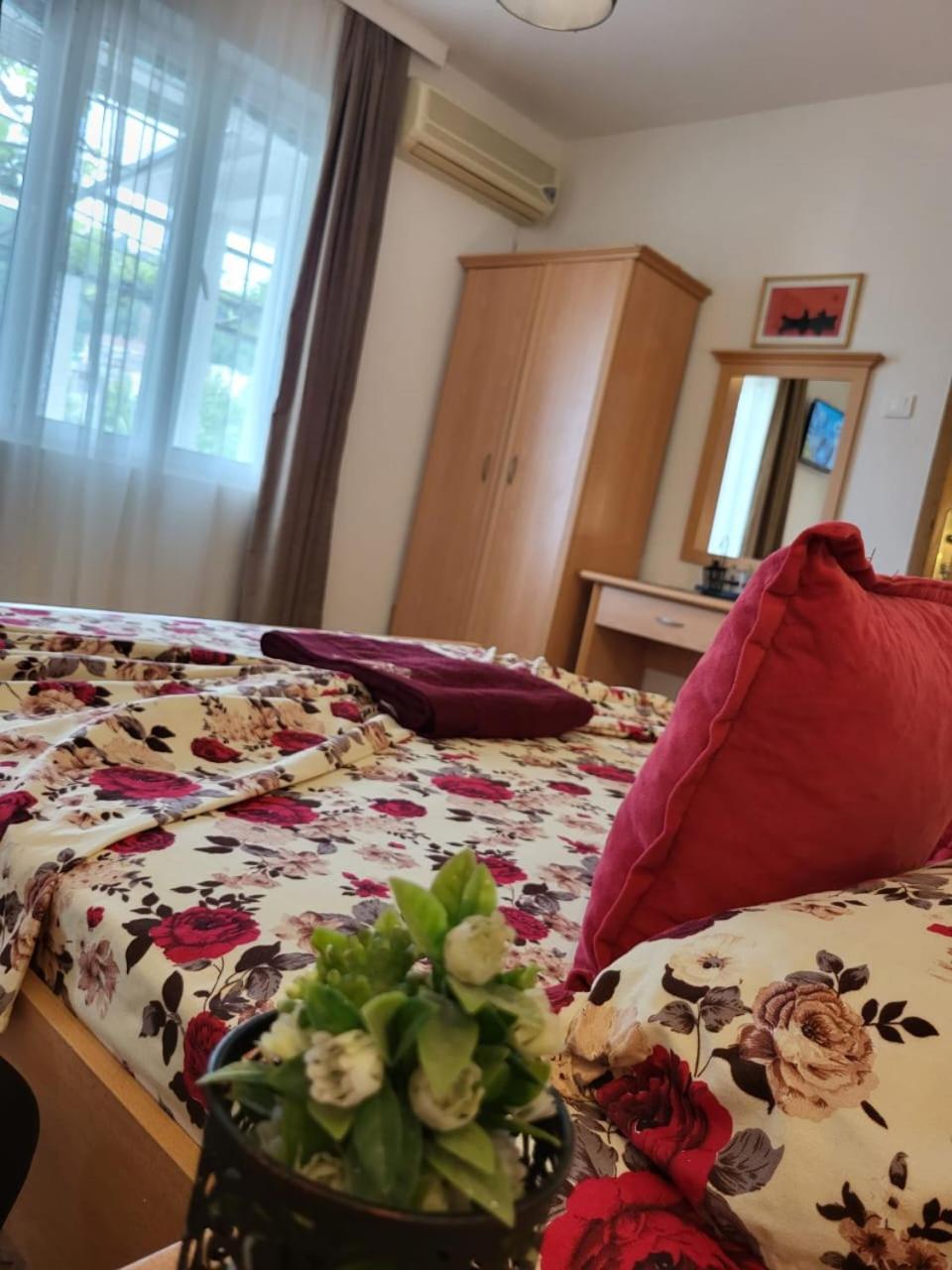 Apartments Ardoni Ulcinj Exterior foto